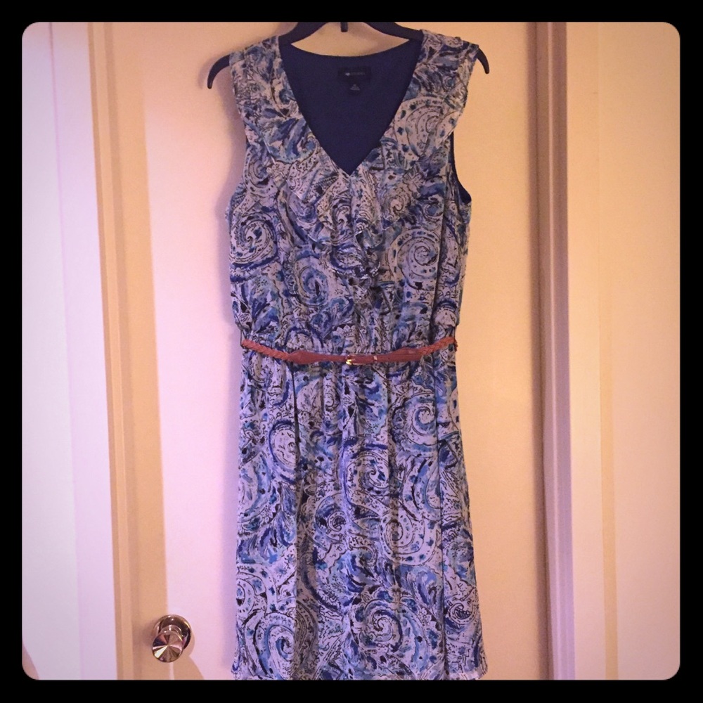 Blue pattern ruffled dress with belt, size 14